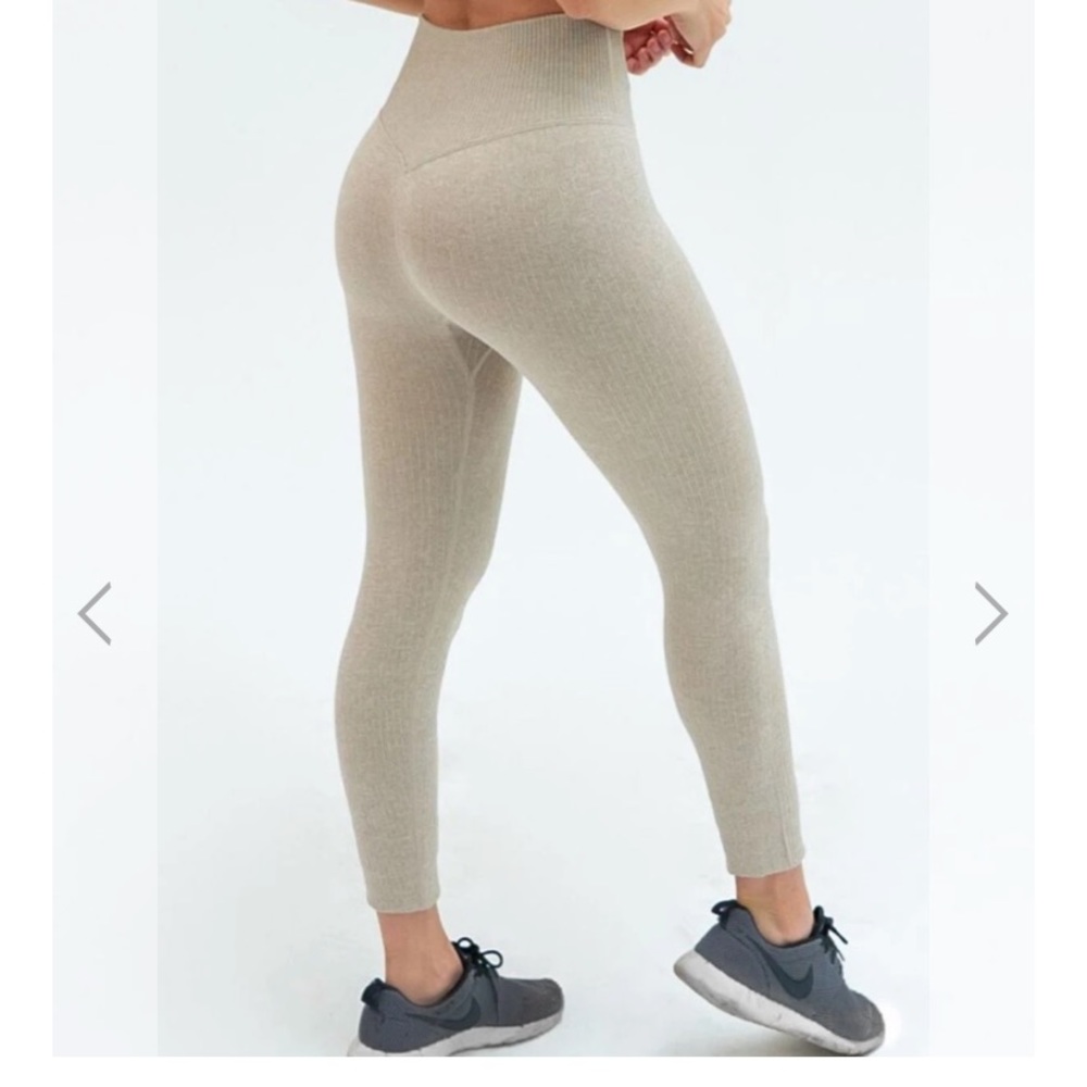 Athlete Body Ribbed Leggings
